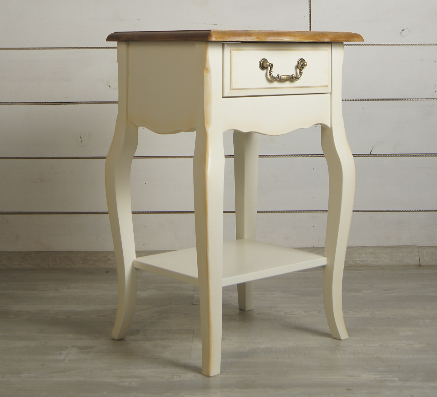 Прикроватная тумба "Leontina" с одним ящиком арт ST9302S в интернет-магазине в Москве Прикроватная тумба "Leontina" с одним ящиком арт ST9302S в интернет-магазине