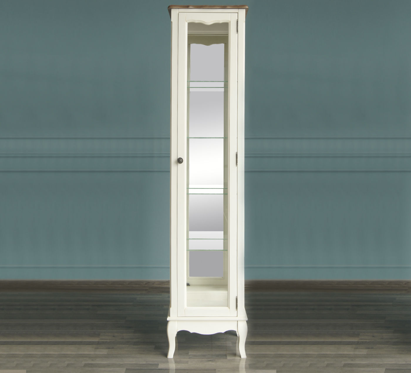 Шкаф "Leontina" для посуды узкий/высокий арт ST9319R в интерьере