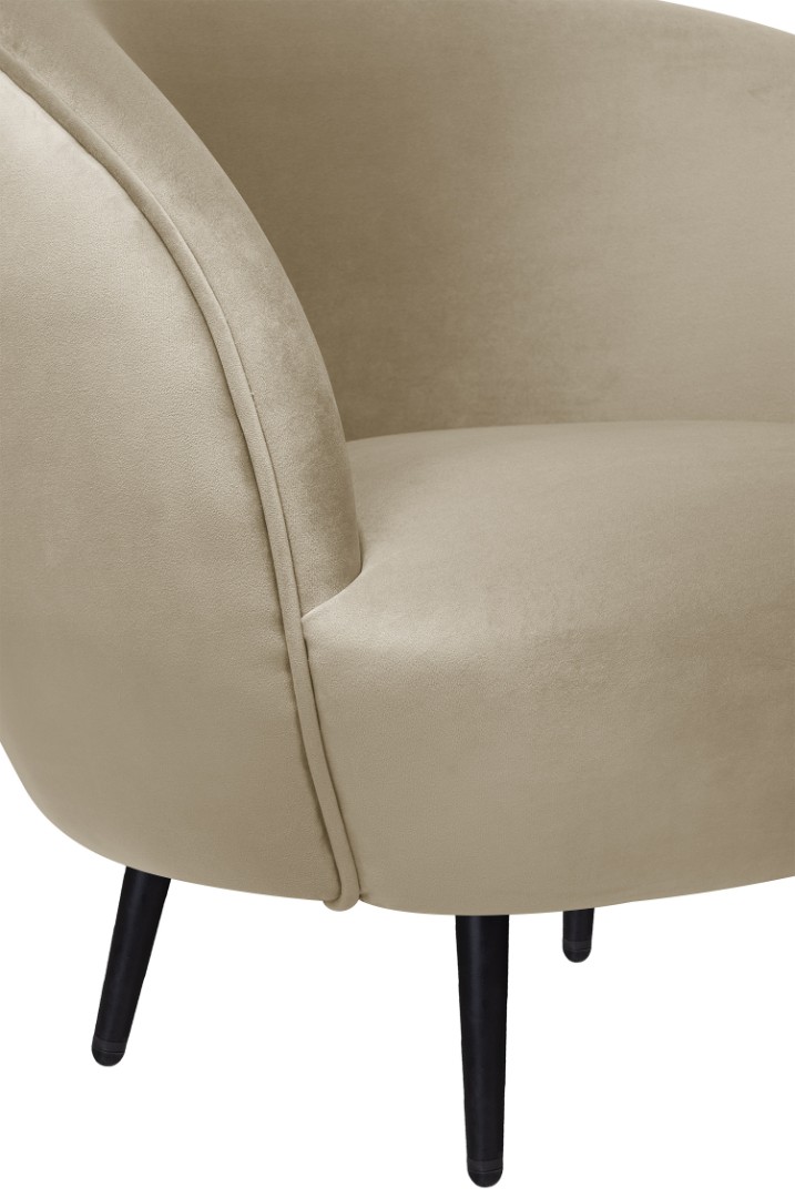 фото Мягкое кресло Small Benee Taupe на черных ножках