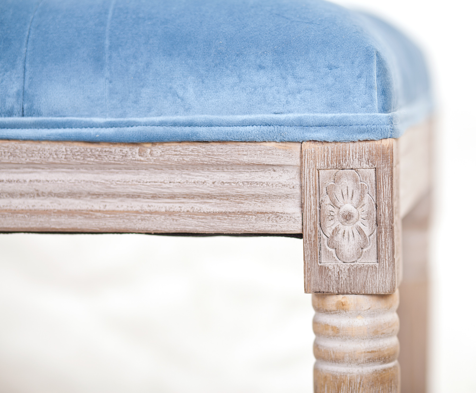 Оттоманка Kina Middle Light Blue в интернет-магазине в Москве Оттоманка Kina Middle Light Blue в интернет-магазине