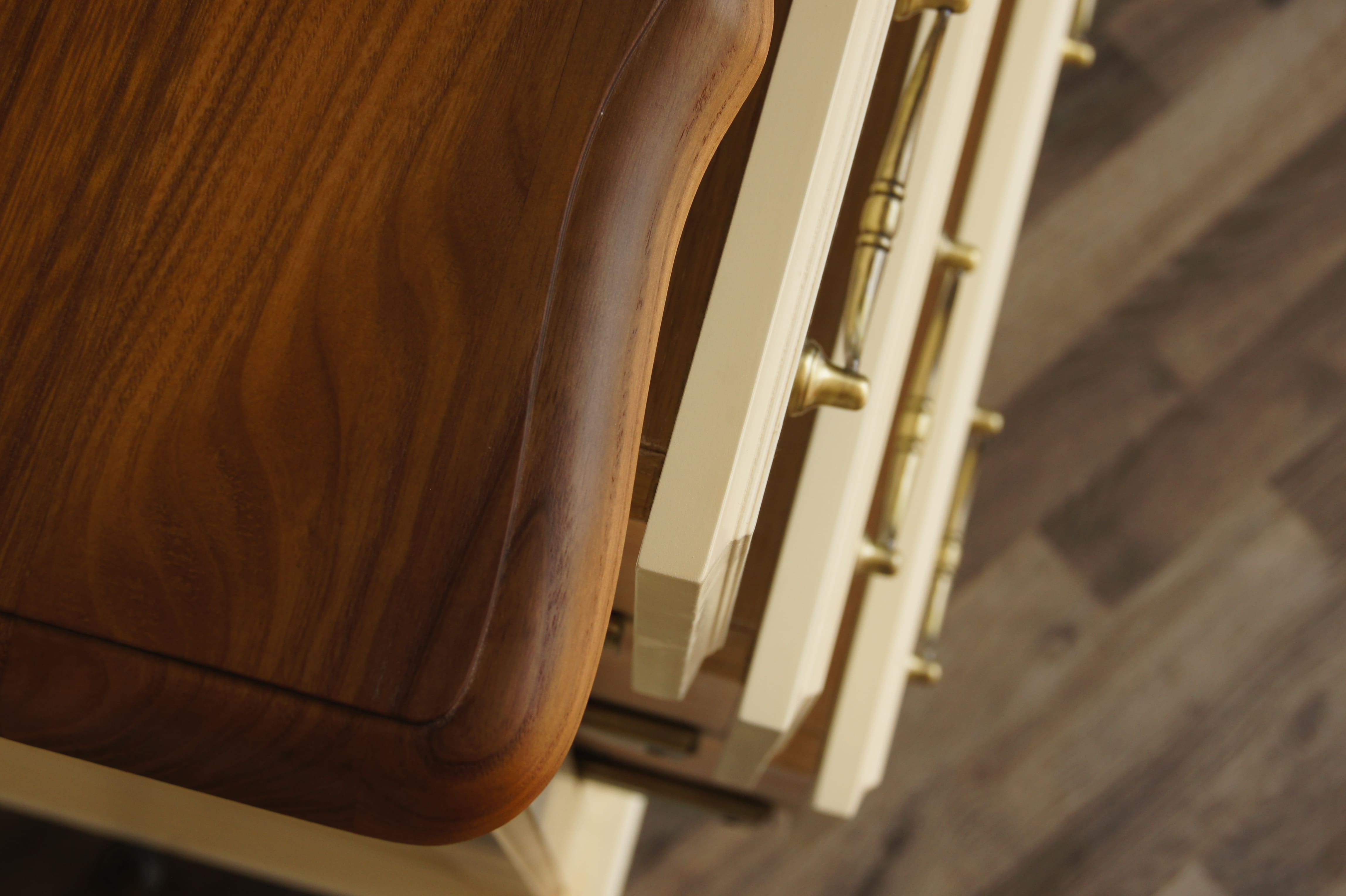 заказать Комод Leontina четыре ящика арт ST9340 в интернет-магазине