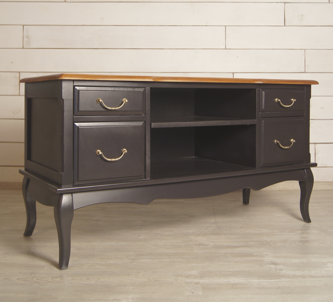 купить Комод под TV «Leontina Black» арт ST9328BLK в Москве купить Комод под TV «Leontina Black» арт ST9328BLK