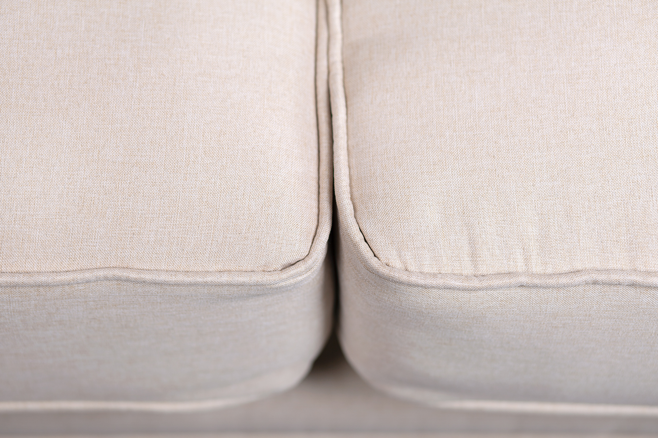 фото Диван с высокой спинкой Madesta Beige