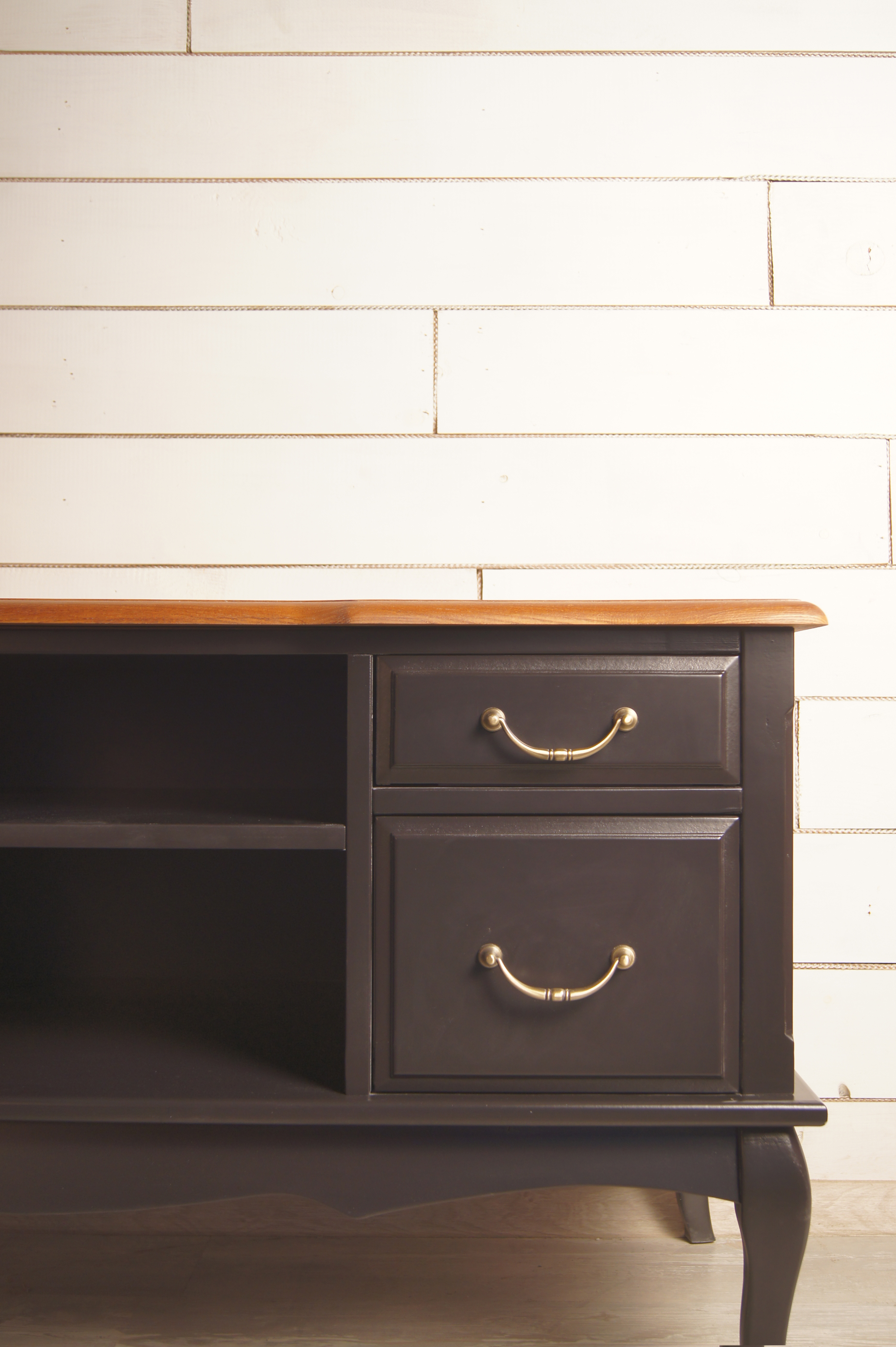 Комод под TV «Leontina Black» арт ST9328BLK в интернет-магазине в Москве Комод под TV «Leontina Black» арт ST9328BLK в интернет-магазине