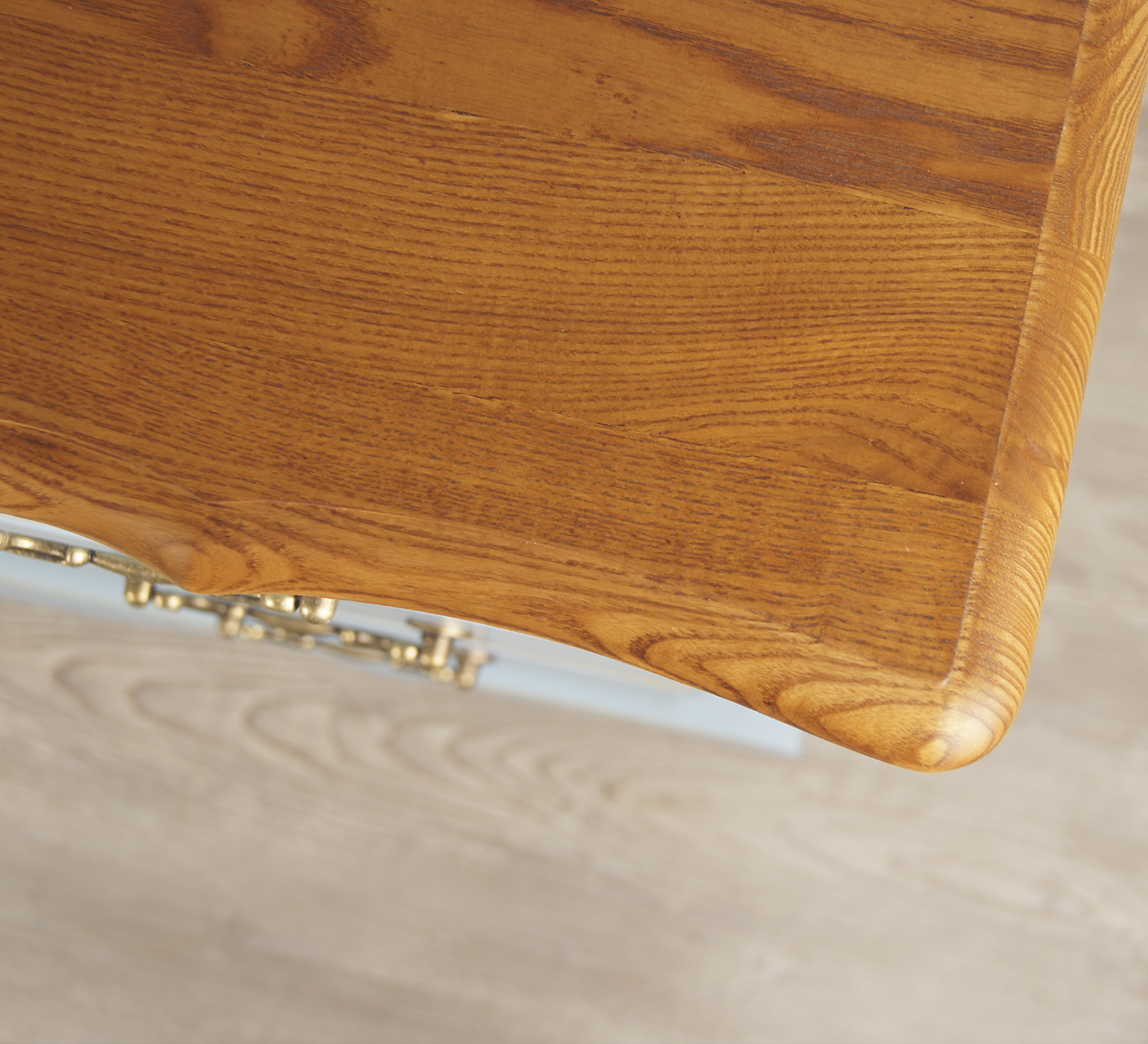 Голубой комод Leontina (4 ящика) арт ST9335B в интерьере