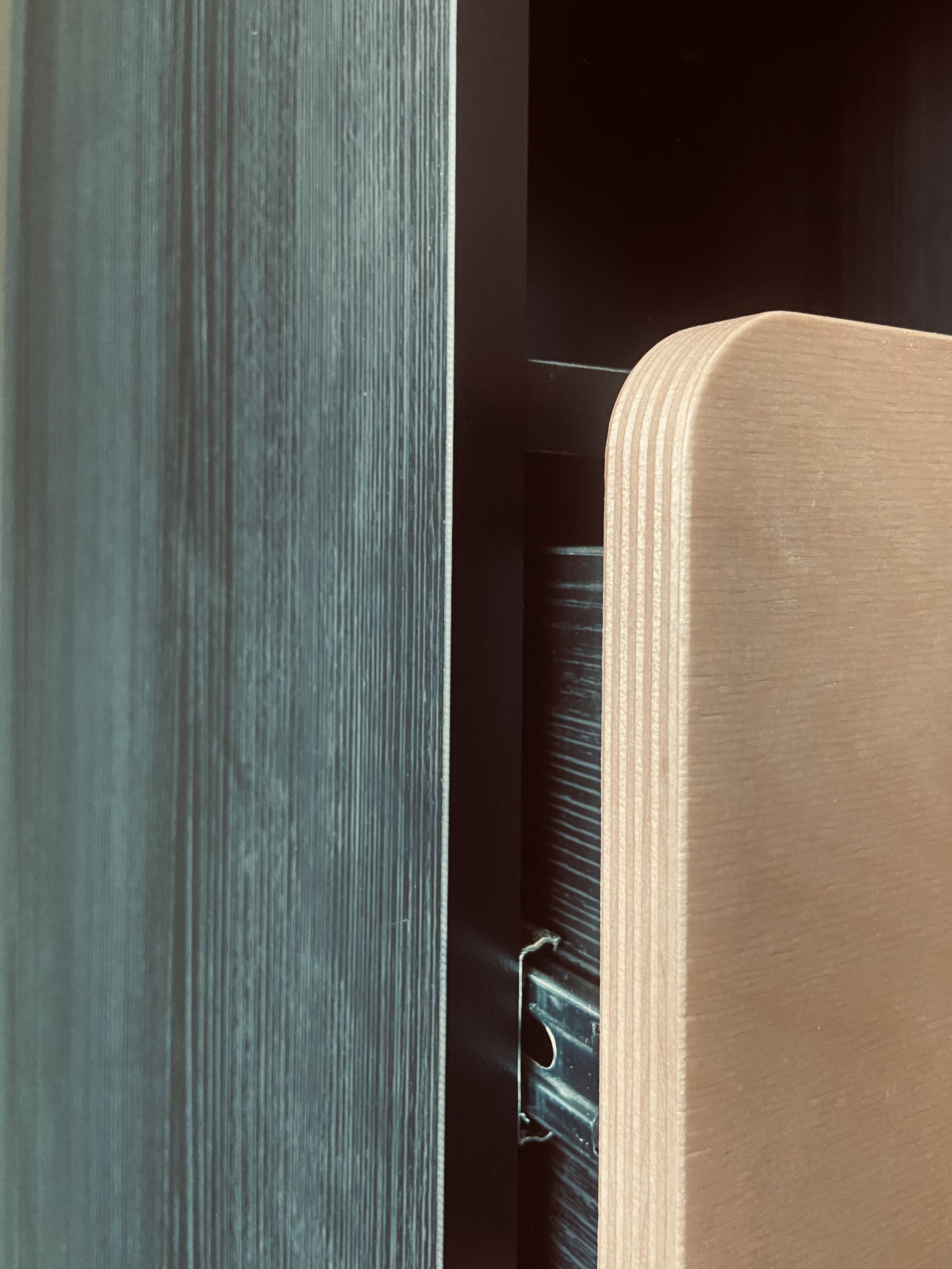 фото Комод с ящиками и дверками "Сплит (Split)" SP06