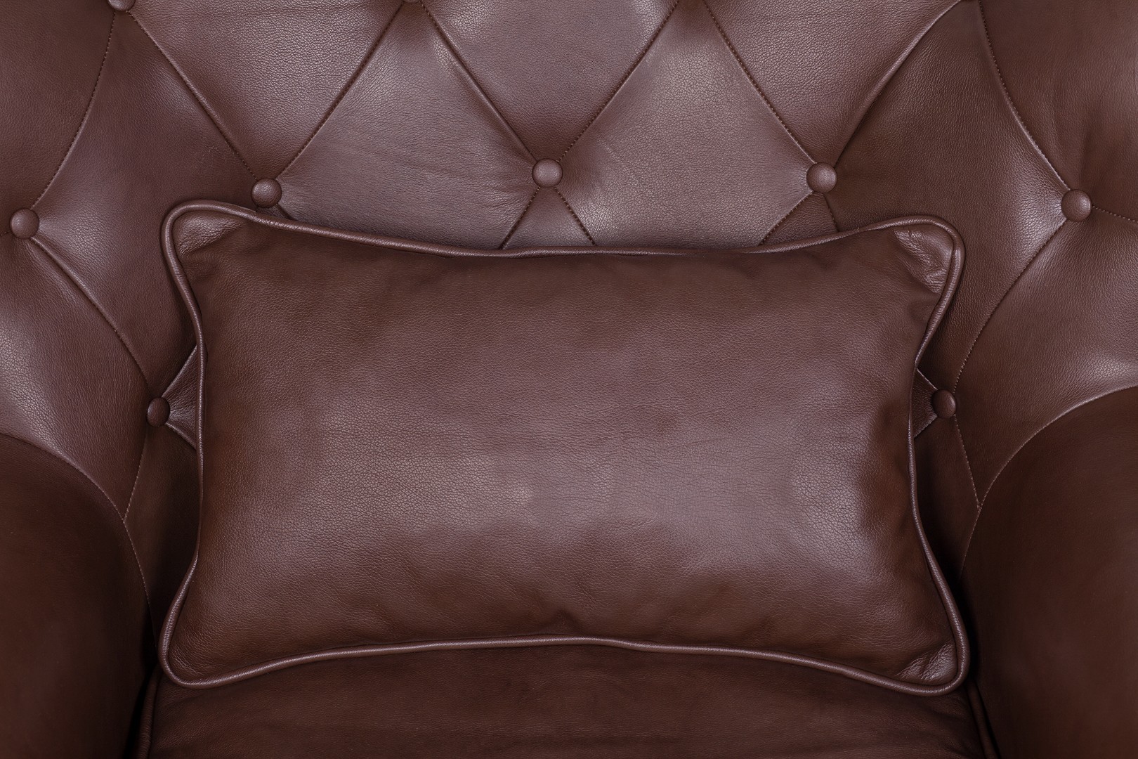 Кожаное кресло Tesco в интерьере