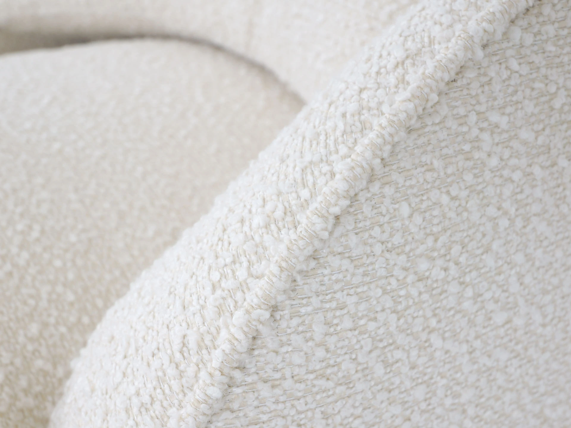 Кресло Riolo в интерьере