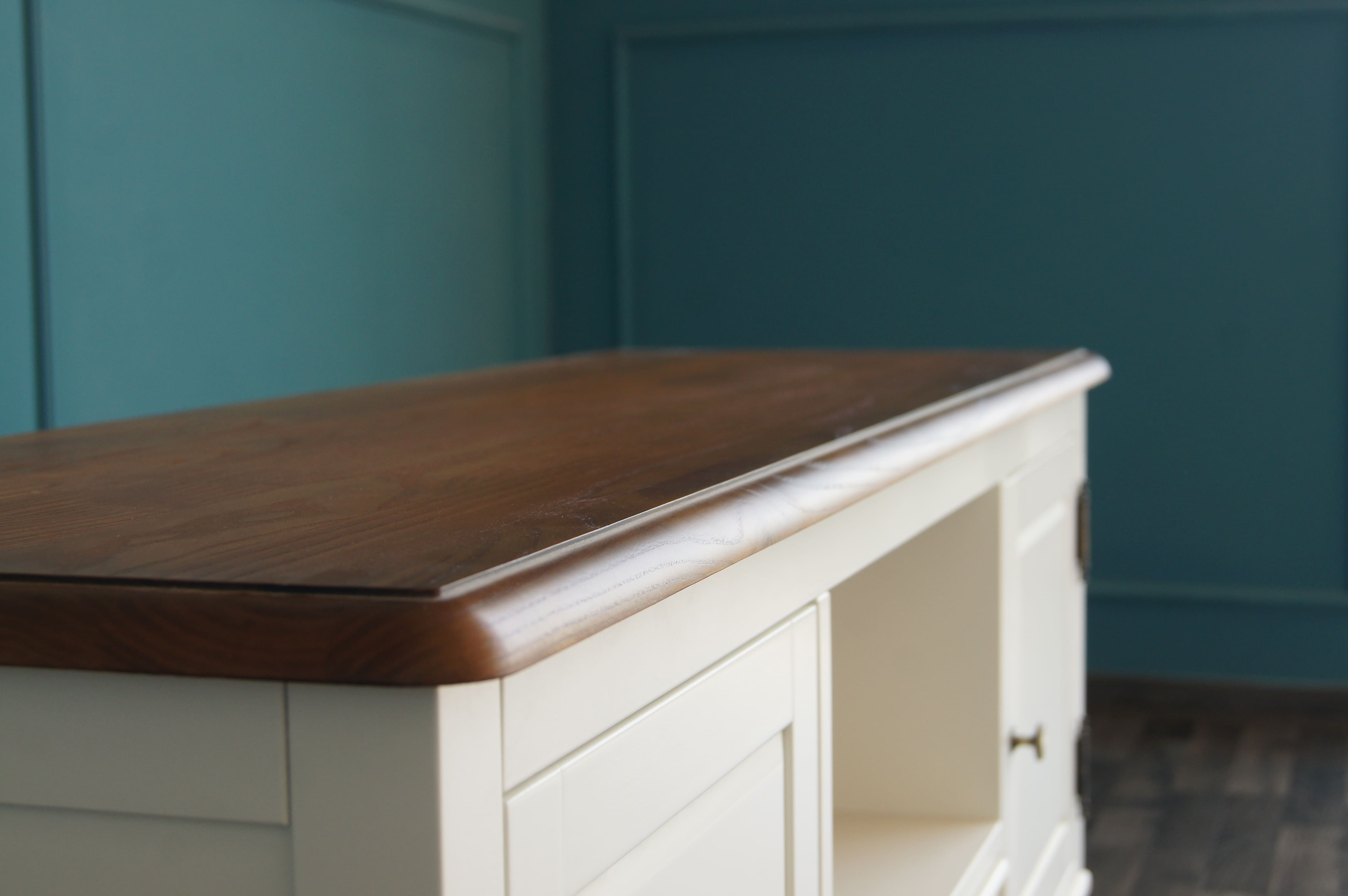 купить Комод под TV "Odri" арт od2128 в интернет-магазине