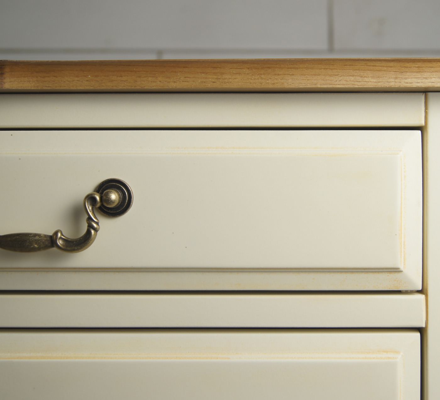 заказать Комод «Leontina» на 4 ящика арт ST9315 в интернет-магазине