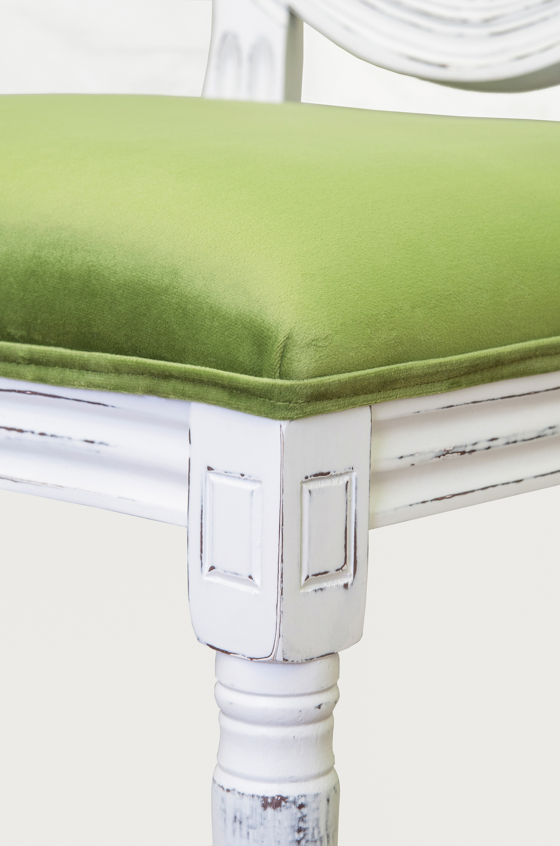 Стул Memos Old Green в интерьере