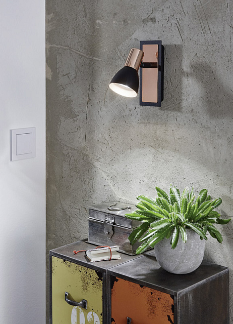 Светодиодный спот BARNHAM