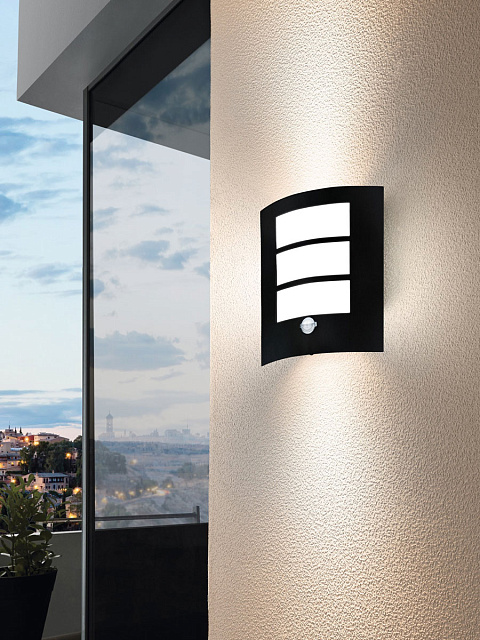 99568 Уличный настенный светильник CITY в Москве 99568 Уличный настенный светильник CITY