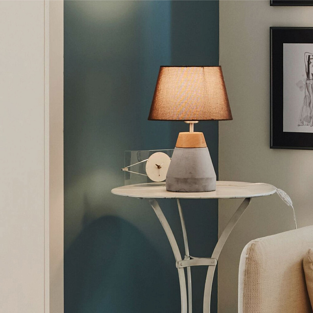 Настольная лампа TAREGA