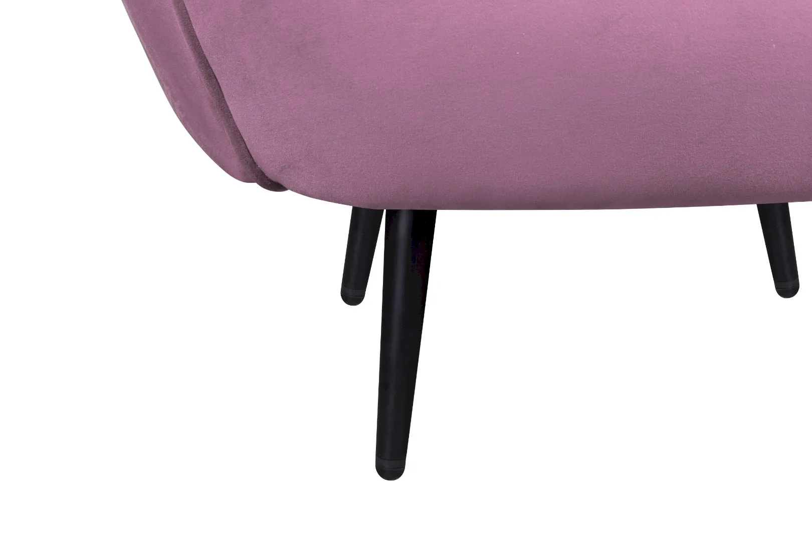 Мягкое кресло Benee Pink на черных ножках в интерьере в Москве Мягкое кресло Benee Pink на черных ножках в интерьере