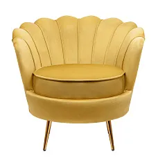 Низкое кресло ракушка Pearl Yellow в интерьере в Москве