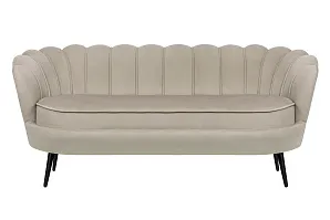 Диван ракушка для гостиниц Pearl Triple Taupe на черных ножках в интерьере