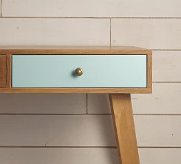 фото Рабочий стол "Aquarelle Birch" с тремя ящиками арт RE-36ETG в интерьере