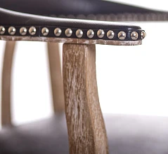 фото Мягкий стул с подлокотниками Tanner Black Leather в интерьере