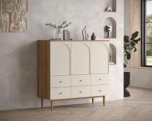 Комод с тремя дверками и шестью ящиками "Arka" AR18 в интерьере