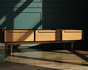 фото Консоль под TV "Bruni" с ящиками арт BR-21 в интерьере