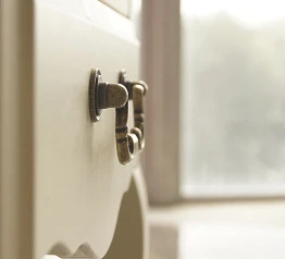 стильные Тумба "Leontina" с открытой полкой арт ST9310