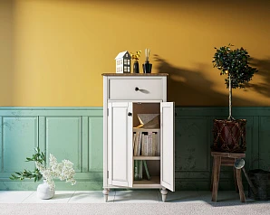 Узкий комод "Odri" с дверками арт od2129R в интерьере