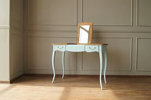 фото Туалетный стол "Leontina Blue" арт ST9309B в интерьере