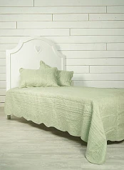 Покрывало и 2 наволочки "Cover" зеленые арт A02 в интерьере