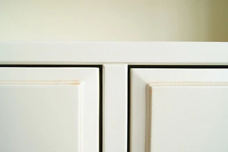 заказать стильные Книжный шкаф "Leontina" арт ST9330