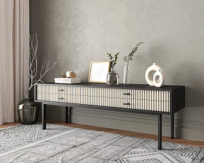 фото Консоль с двумя ящиками "Emerson" арт EM23/milky/L в интерьере