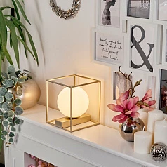 купить Настольная лампа VALLASPRA