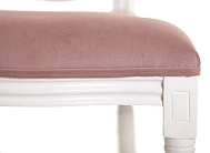 Стул для кафе Volker Peach в интерьере